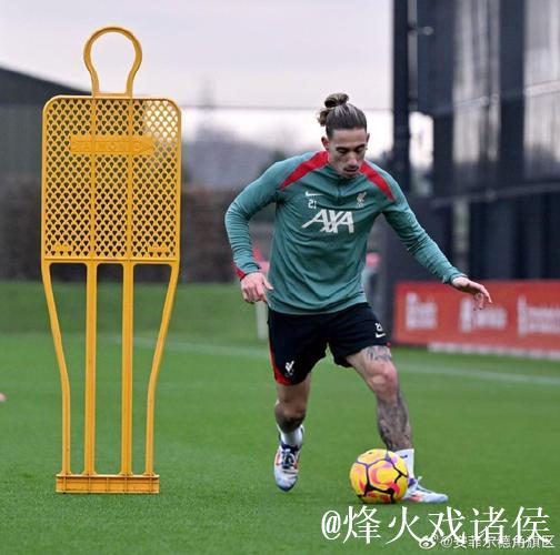 TA：因姆伯莫等球员备战非洲杯，曼联调整至433阵型演练